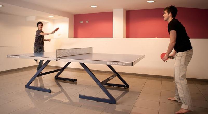 Residencia Estudiantes Onix Appartement Barcelona Buitenkant foto