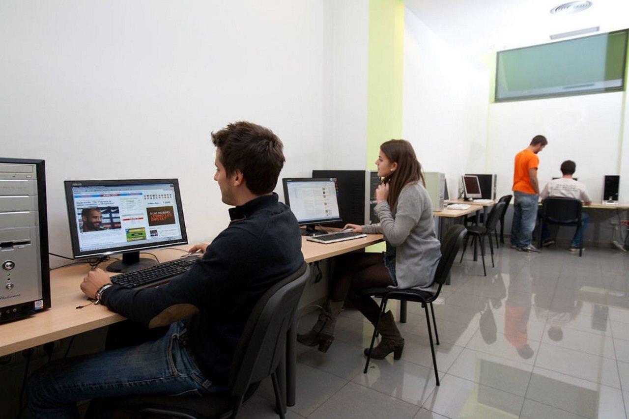 Residencia Estudiantes Onix Appartement Barcelona Buitenkant foto